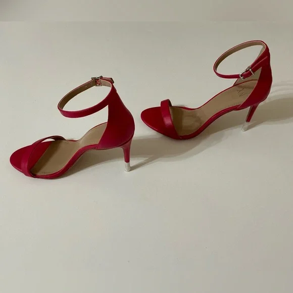 New York & Company Pink/Fuchia Heels Size 8M. - Picture 3 of 7